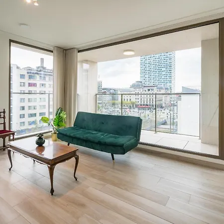 Opera In The Heart Of Apartment *