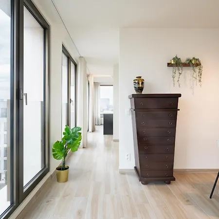 Opera In The Heart Of Apartment